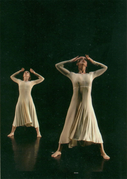 I grieve dance piece from Young Choreographer's Showcase 2004, costume design by Katharine Tarkulich